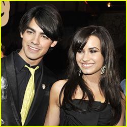 demi-lovato-joe-jonas.jpg