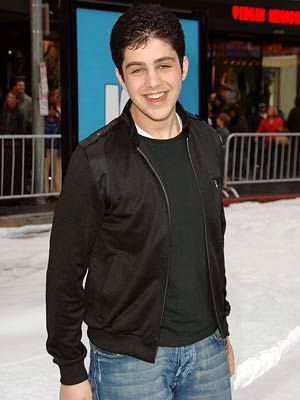 josh_peck_1216932961.jpg